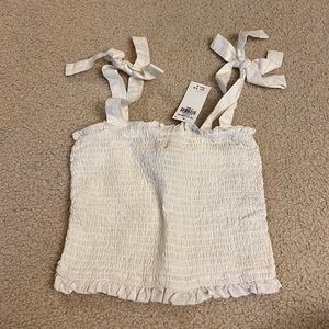ABERCROMBIE white crop tank - NEW WITH TAG